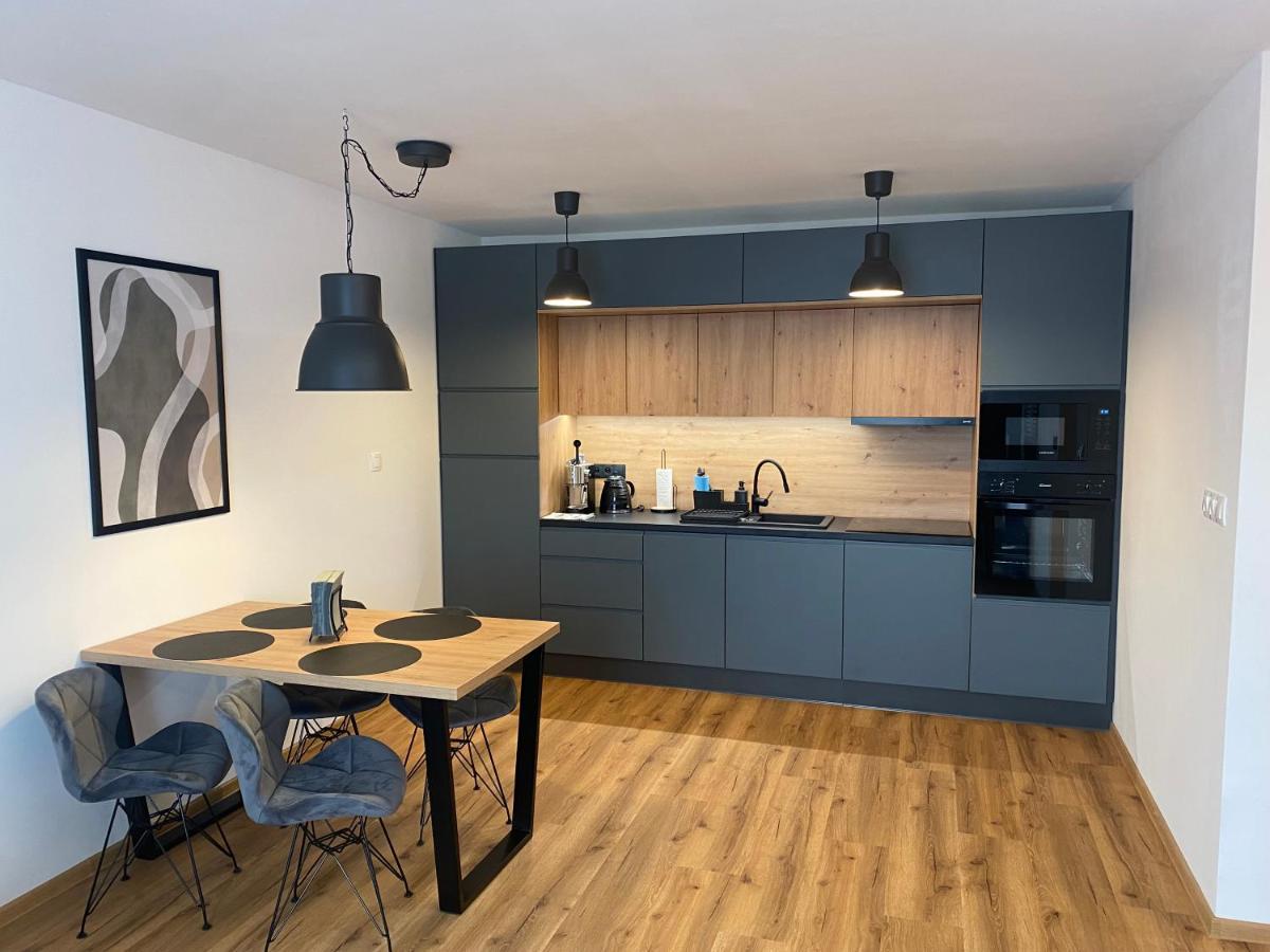Apartment Luxury Poprad Esterno foto